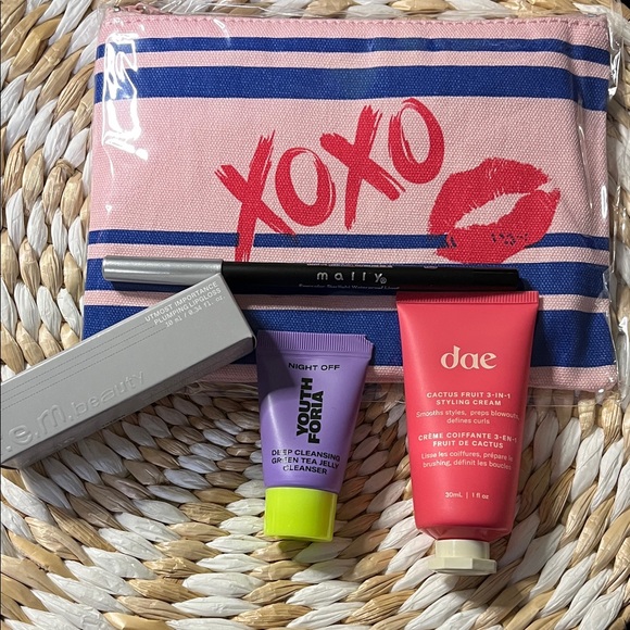 Mally Beauty Other - 4 Piece Beauty Bundle with Make-Up Bag - Youthforia, REM, Mally, and Dae - NWT